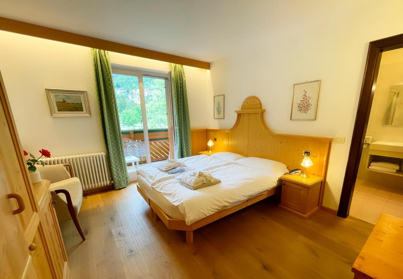 Alledolomiti Boutique Lake Hotel - Adults Friendly مولفينو المظهر الخارجي الصورة
