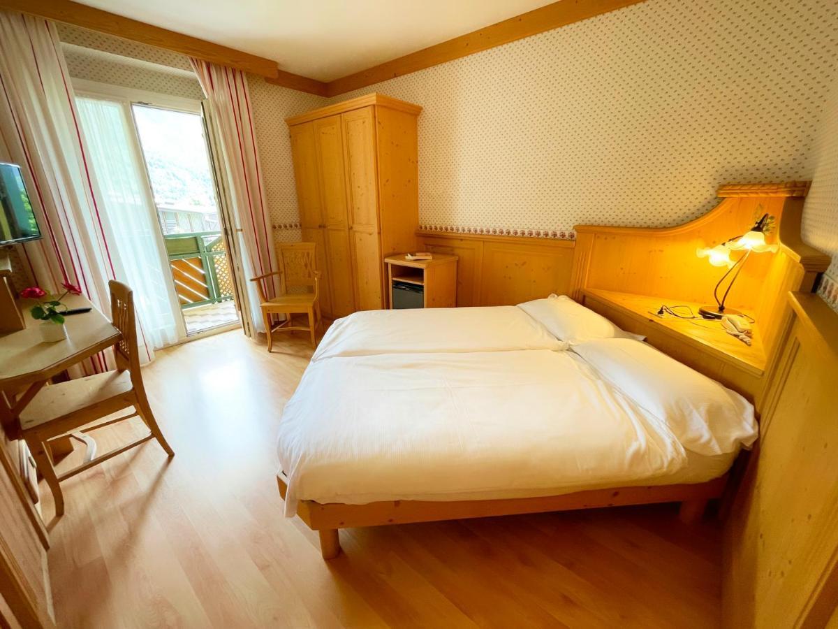 Alledolomiti Boutique Lake Hotel - Adults Friendly مولفينو المظهر الخارجي الصورة