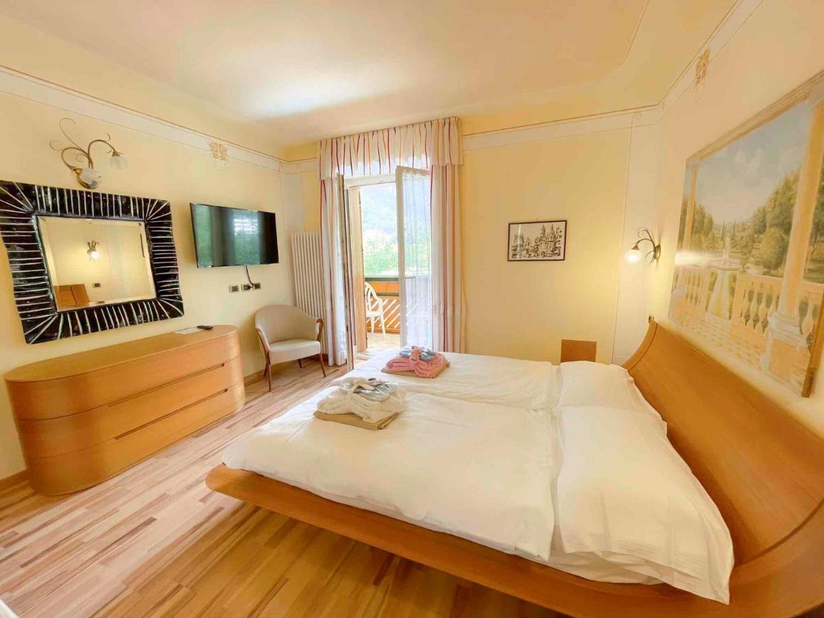 Alledolomiti Boutique Lake Hotel - Adults Friendly مولفينو المظهر الخارجي الصورة