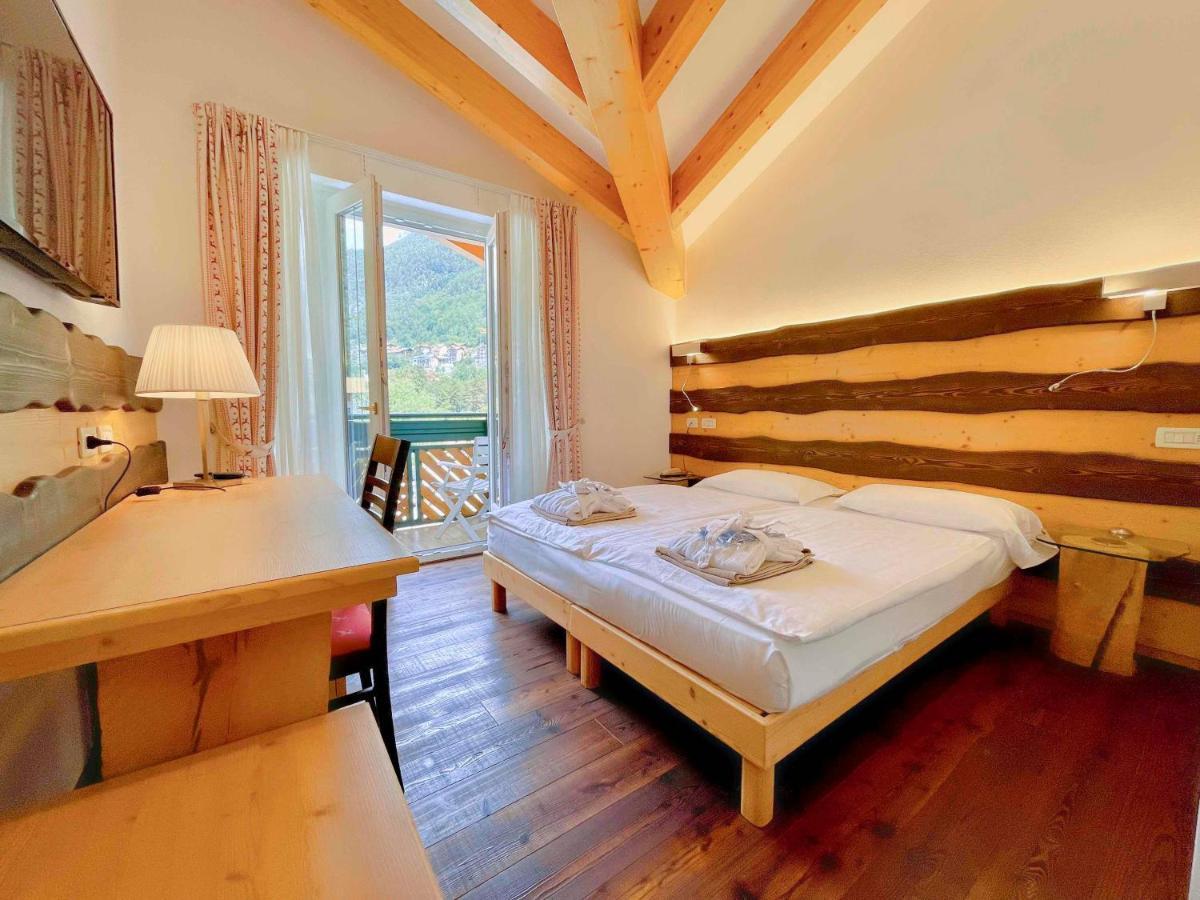 Alledolomiti Boutique Lake Hotel - Adults Friendly مولفينو المظهر الخارجي الصورة