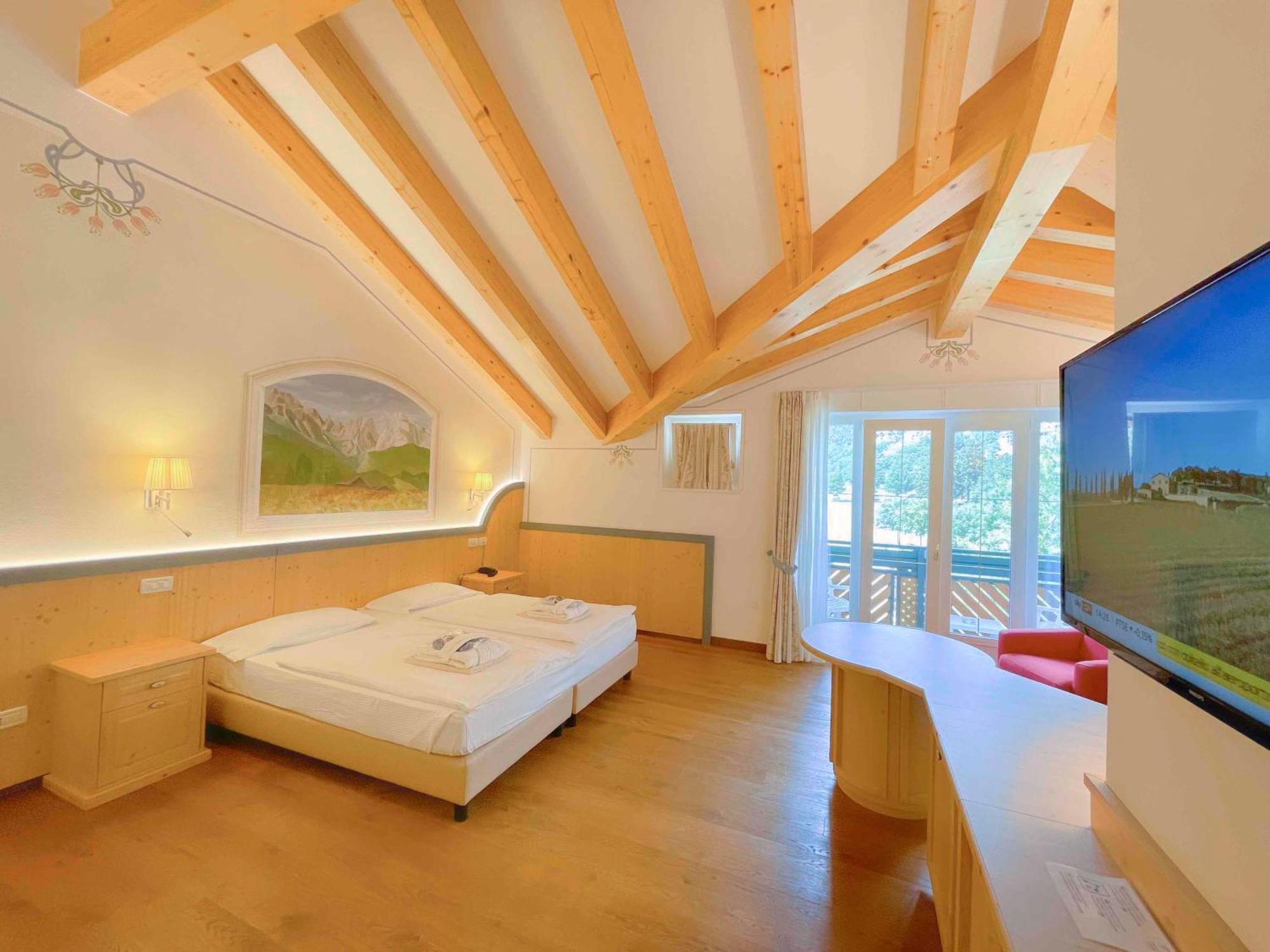 Alledolomiti Boutique Lake Hotel - Adults Friendly مولفينو المظهر الخارجي الصورة