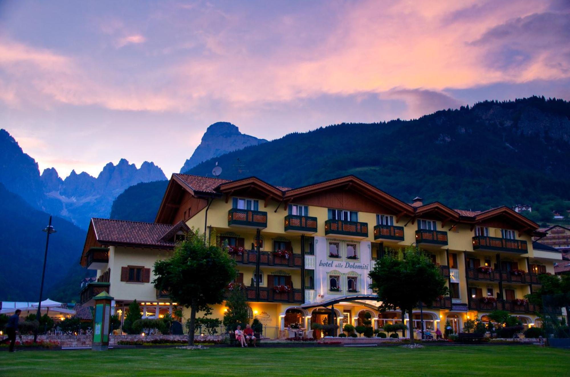 Alledolomiti Boutique Lake Hotel - Adults Friendly مولفينو المظهر الخارجي الصورة